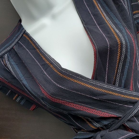 🔥3/$30 Belted Crossover Blouse - Picture 7 of 11